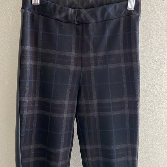 Slate and Willow plaid stretch pants with leather striping. Size XS - Picture 2 of 6